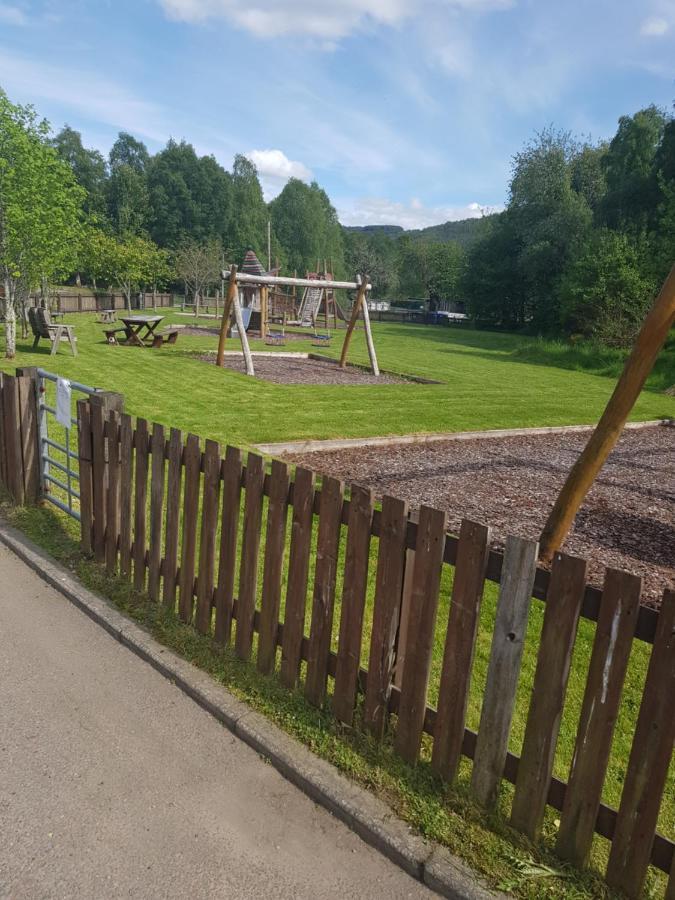 Loch Ness And Highlands Holiday Home Bearnock 외부 사진